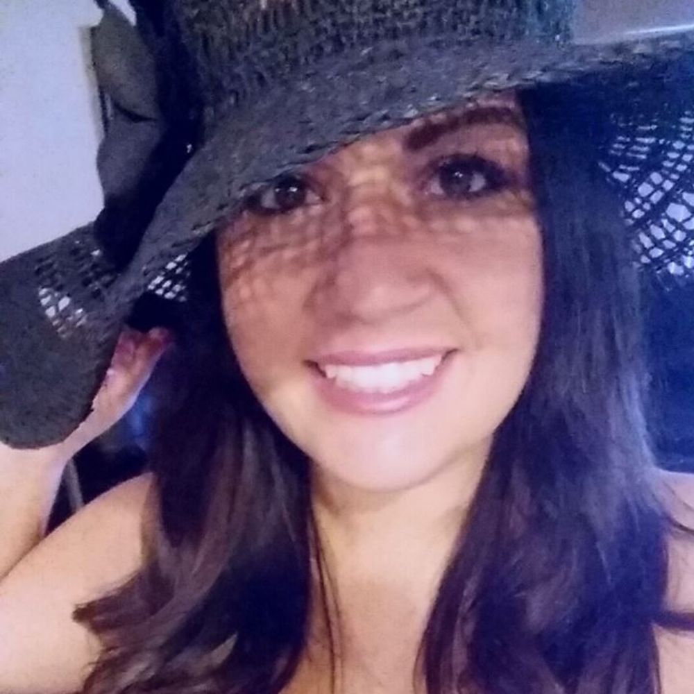 Meet your Posher, Lisa